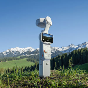 Insta360 Luna Series Battery Handle manufacturer outdoor Luna camera setup, camera sold separately