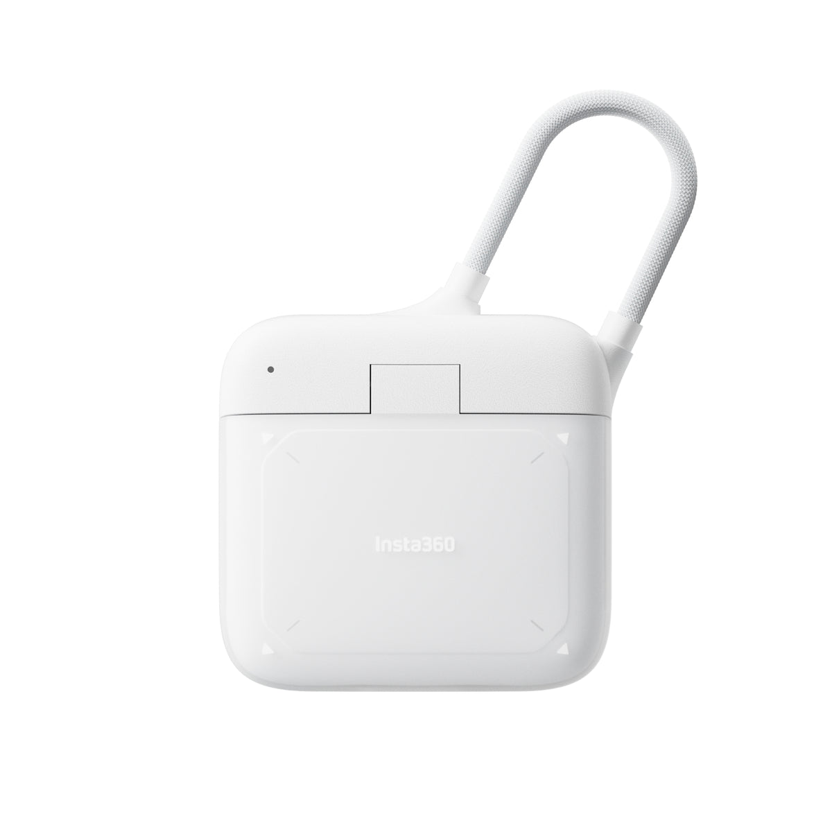 Insta360 2-in-1 Card Reader and Case closed case with integrated cable loop