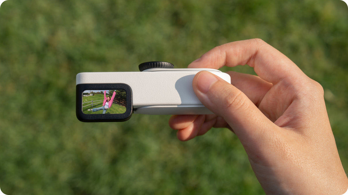 Insta360 GO 3S Retro Viewfinder optical viewfinder composition example