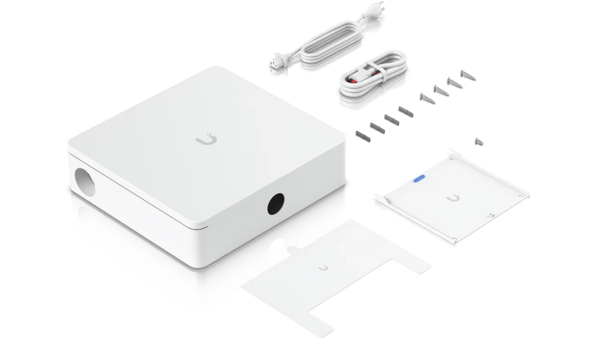 Ubiquiti EAH - 8 Enterprise Access Hub - ACE Peripherals