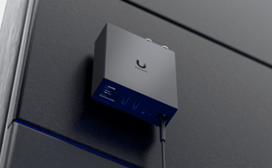 Ubiquiti EAV-Bridge - Touchscreen detail in an installation