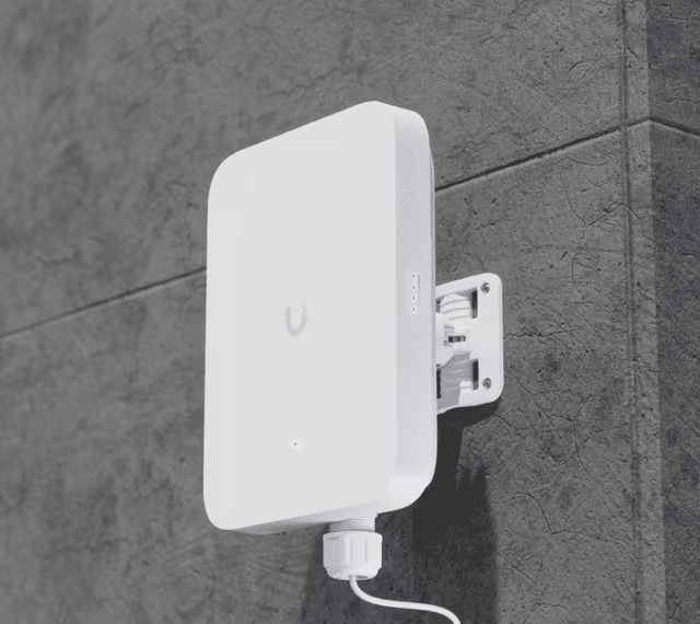 Ubiquiti U5G - Max - Outdoor UniFi 5G Max with SIM and eSIM Rugged PoE Modem - ACE Peripherals