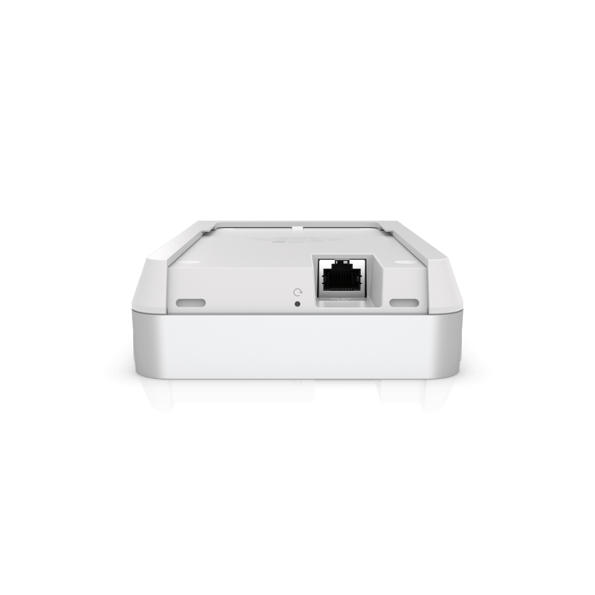 Ubiquiti U7-Pro-Wall 2.5GbE PoE+ port view