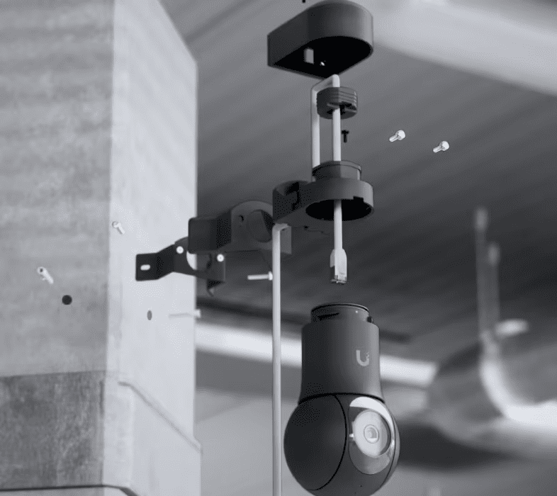 Ubiquiti UACC - G5 - PTZ - CM G5 PTZ Corner Mount - ACE Peripherals