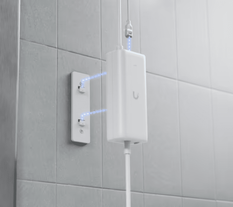 Ubiquiti UACC-PoE+-USBC 30W PoE+ Integrated AC Adapter - ACE Peripherals