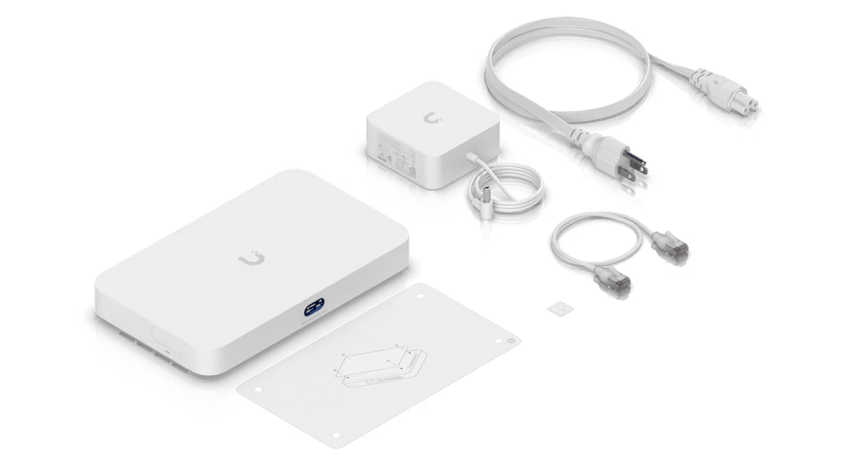Ubiquiti UCG-Fiber manufacturer box contents illustration