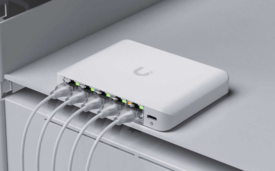 Ubiquiti USW-Flex-2.5G-5 Flex Mini 2.5G 5-Port Switch - ACE Peripherals