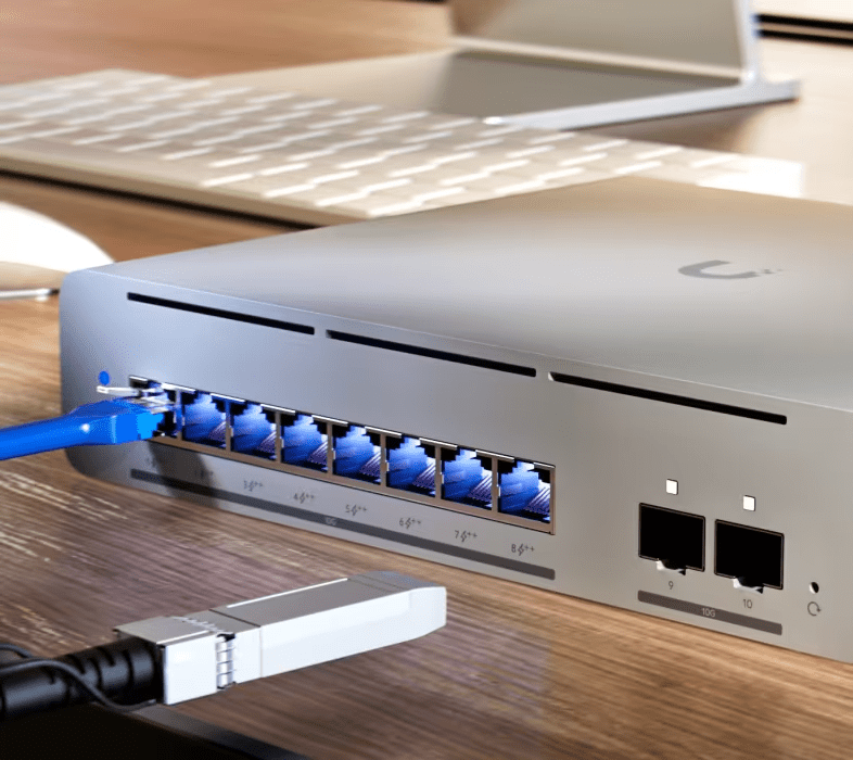 Ubiquiti USW-Pro-XG-8-PoE Etherlighting desktop installation