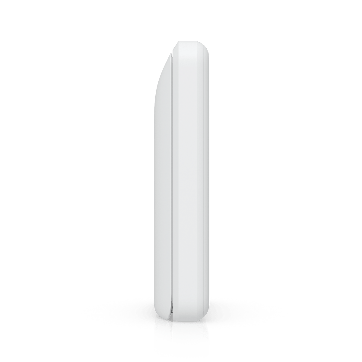 Ubiquiti UTR-LR UniFi Long-Range WiFi 5 Travel Router with VPN and USB Tethering - ACE Peripherals