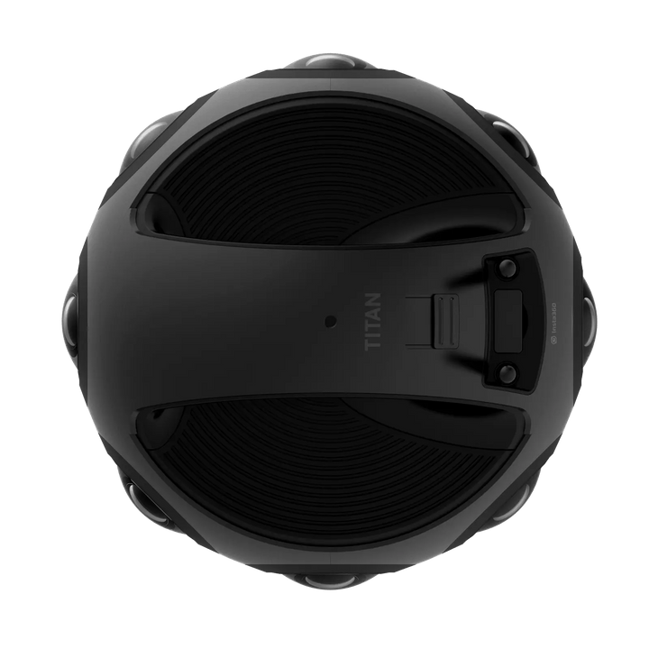 Insta360 Titan - ACE Peripherals