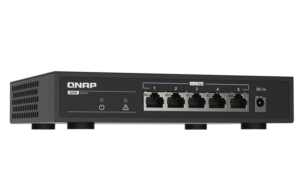 QNAP QSW-1105-5T 5-Port 2.5Gbe Professional Networking Switch - ACE Peripherals
